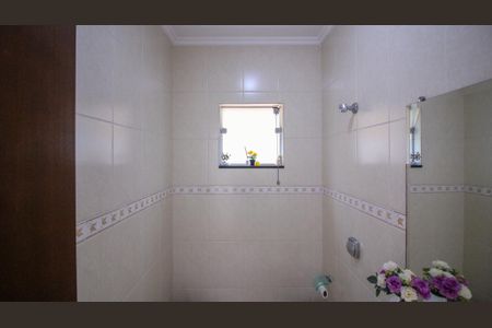 Casa à venda com 265m², 3 quartos e 1 vaga Casa à venda com 265m², 3 quartos e 1 vagaLavabo