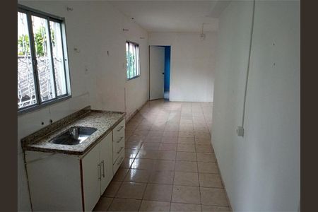 Casa à venda com 115m², 2 quartos e 1 vaga