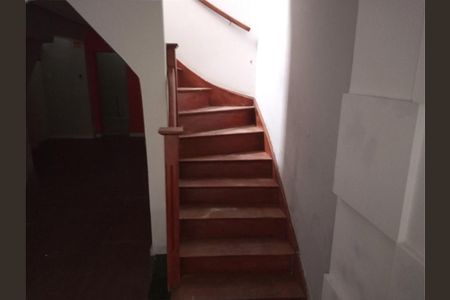 Casa à venda com 115m², 2 quartos e 1 vaga