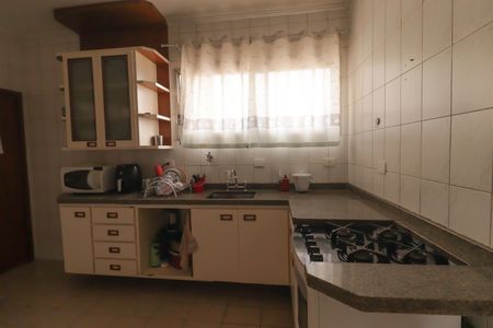 Apartamento para alugar com 132m², 3 quartos e 2 vagas Apartamento para alugar com 132m², 3 quartos e 2 vagasCozinha