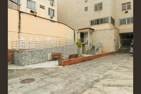 Apartamento à venda com 65m², 3 quartos e 1 vaga Apartamento à venda com 65m², 3 quartos e 1 vagaEntrada