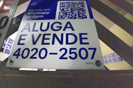 Casa à venda com 132m², 2 quartos e 2 vagas Casa à venda com 132m², 2 quartos e 2 vagasPlaca