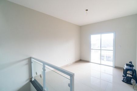 Sala de casa à venda com 3 quartos, 125m² em Cidade Domitila, São Paulo
