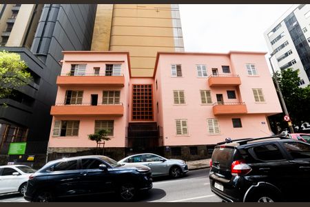 Apartamento à venda com 70m², 4 quartos e sem vaga Apartamento à venda com 70m², 4 quartos e sem vagaFachada do Prédio