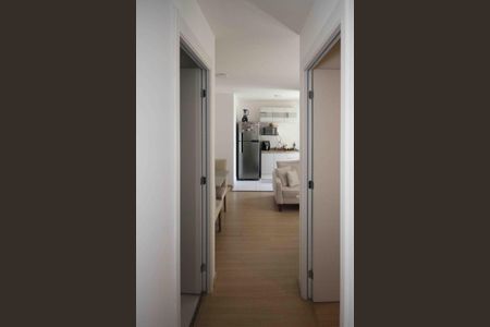 Apartamento à venda com 45m², 2 quartos e sem vaga Apartamento à venda com 45m², 2 quartos e sem vagaCorredor