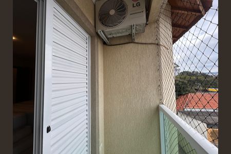 Casa de condomínio à venda com 117m², 2 quartos e 2 vagas Casa de condomínio à venda com 117m², 2 quartos e 2 vagasVaranda da Suíte 2