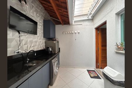 Casa de condomínio à venda com 117m², 2 quartos e 2 vagas Casa de condomínio à venda com 117m², 2 quartos e 2 vagasÁrea de Serviço e Churrasqueira