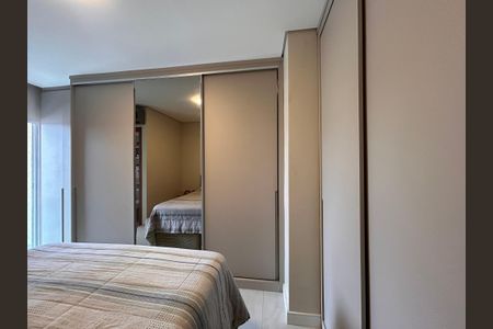 Casa de condomínio à venda com 117m², 2 quartos e 2 vagas Casa de condomínio à venda com 117m², 2 quartos e 2 vagasSuíte 2