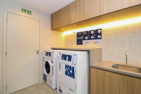 Studio à venda com 27m², 1 quarto e sem vagaÁrea Comum - Lavanderia
