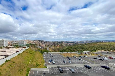 Vista da Sala de apartamento para alugar com 3 quartos, 68m² em Palmeiras, Belo Horizonte