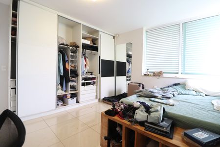 Casa para alugar com 490m², 4 quartos e 4 vagasQuarto 2 - Suíte