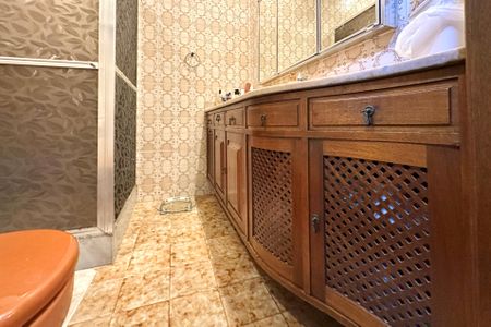 Apartamento à venda com 124m², 3 quartos e 1 vaga Apartamento à venda com 124m², 3 quartos e 1 vagaBanheiro Social