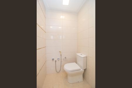 Casa à venda com 297m², 4 quartos e sem vagaBanheiro suíte 2