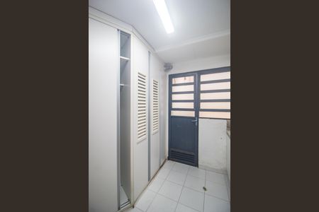 Casa à venda com 297m², 4 quartos e sem vagaÁrea de serviço