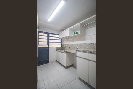Casa à venda com 297m², 4 quartos e sem vagaÁrea de serviço
