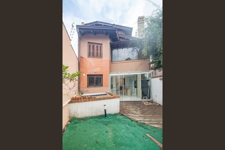 Casa à venda com 297m², 4 quartos e sem vagaQuintal