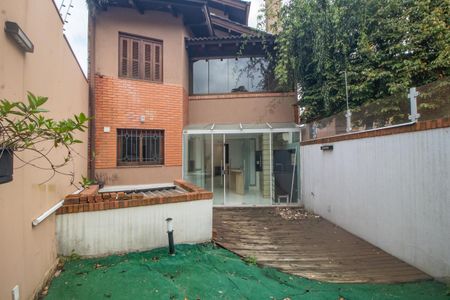 Casa à venda com 297m², 4 quartos e sem vagaQuintal
