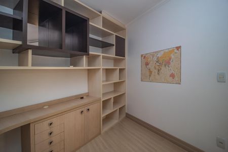 Casa à venda com 297m², 4 quartos e sem vagaQuarto