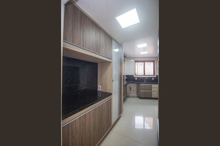 Casa à venda com 297m², 4 quartos e sem vagaCozinha