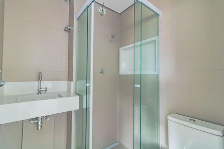 Banheiro de kitnet/studio à venda com 1 quarto, 25m² em Vila da Saúde, São Paulo