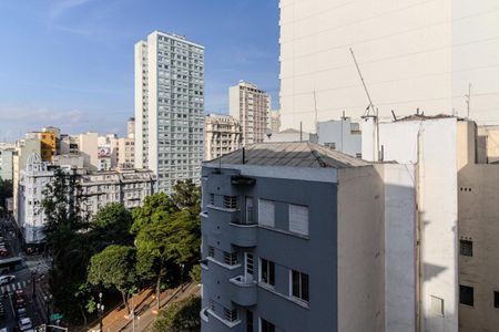 Apartamento à venda com 38m², 1 quarto e sem vaga Apartamento à venda com 38m², 1 quarto e sem vagaVista da Área de Serviço