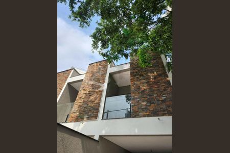 Casa à venda com 150m², 3 quartos e 2 vagas Casa à venda com 150m², 3 quartos e 2 vagasFoto 03