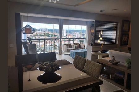 Apartamento à venda com 155m², 3 quartos e 3 vagas