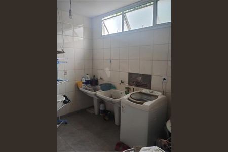 Casa à venda com 417m², 5 quartos e 4 vagas