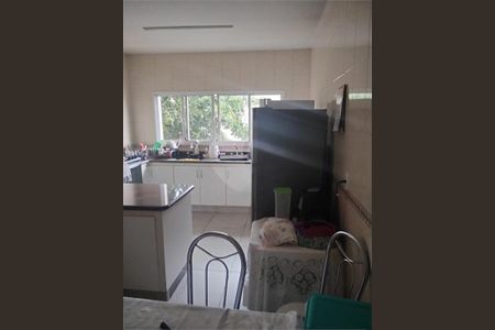 Casa à venda com 417m², 5 quartos e 4 vagas