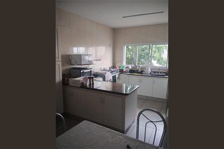 Casa à venda com 417m², 5 quartos e 4 vagas