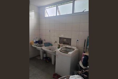 Casa à venda com 417m², 5 quartos e 4 vagas