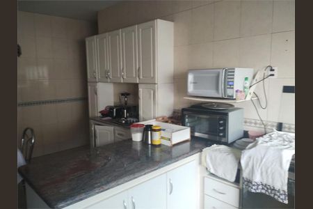 Casa à venda com 417m², 5 quartos e 4 vagas