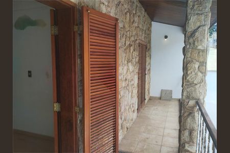 Casa à venda com 125m², 3 quartos e 2 vagas