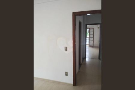 Casa à venda com 125m², 3 quartos e 2 vagas