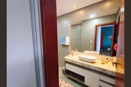 Casa à venda com 180m², 3 quartos e 2 vagas