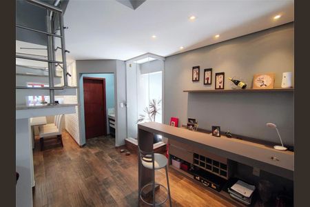 Casa à venda com 180m², 3 quartos e 2 vagas