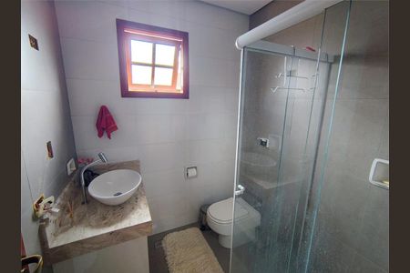 Casa à venda com 180m², 3 quartos e 2 vagas