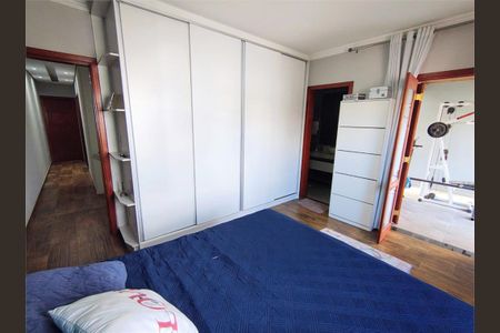 Casa à venda com 180m², 3 quartos e 2 vagas