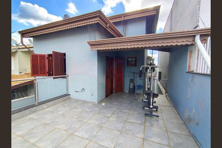 Casa à venda com 180m², 3 quartos e 2 vagas