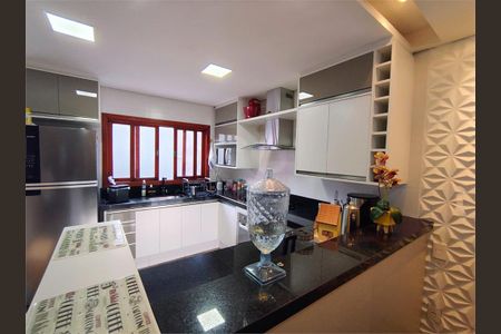 Casa à venda com 180m², 3 quartos e 2 vagas