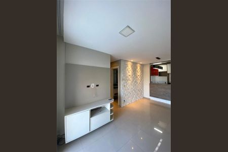 Apartamento à venda com 66m², 3 quartos e 1 vaga