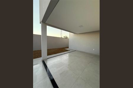 Casa à venda com 170m², 3 quartos e 1 vaga