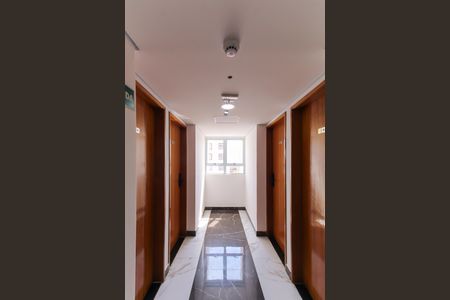 Apartamento para alugar com 30m², 1 quarto e sem vaga Apartamento para alugar com 30m², 1 quarto e sem vagaCorredor