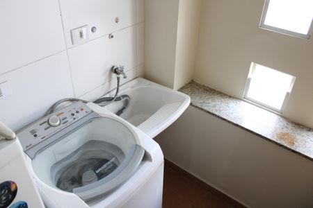 Apartamento para alugar com 60m², 2 quartos e sem vagaLavanderia