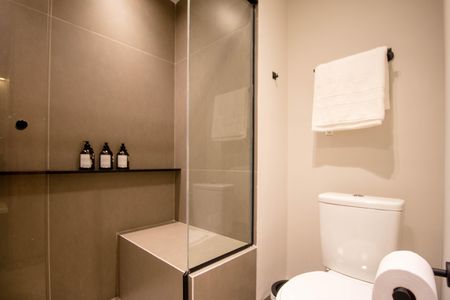 Apartamento à venda com 31m², 1 quarto e sem vaga Apartamento à venda com 31m², 1 quarto e sem vagaBanherio