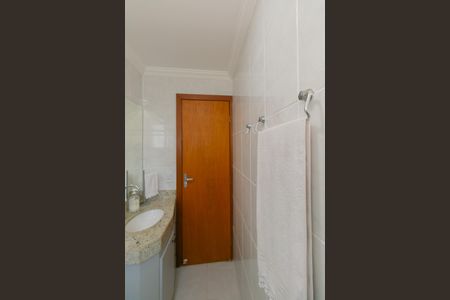 Apartamento à venda com 110m², 2 quartos e 2 vagasBanheiro Social