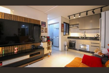 Sala de casa à venda com 2 quartos, 2147483647m² em Vila Antonieta, São Paulo