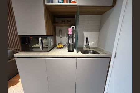 Cozinha de apartamento à venda com 1 quarto, 31m² em Vila Tolstoi, São Paulo