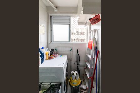 Apartamento à venda com 64m², 2 quartos e 1 vaga Apartamento à venda com 64m², 2 quartos e 1 vagaÁrea de Serviço
