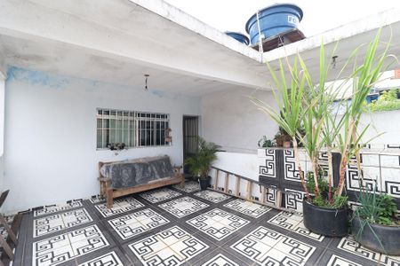 Casa à venda com 150m², 6 quartos e sem vaga Casa à venda com 150m², 6 quartos e sem vagaTerraço casa 2